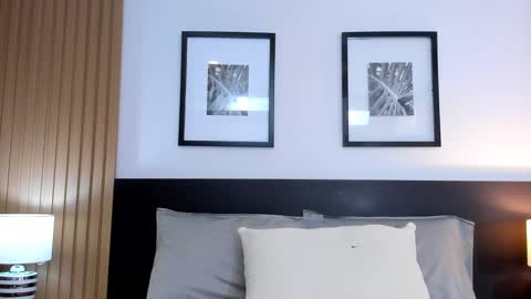 catalina online show from November 2025 04:35:01 AM