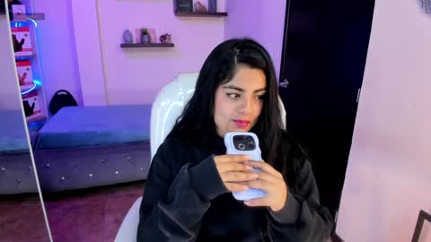 Catalina online show from December 2024 12:19:02 AM