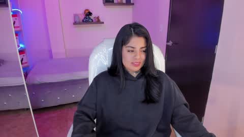 Catalina online show from January 2025 01:08:01 AM