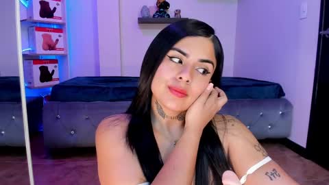 Catalina online show from March 2025 10:42:01 PM