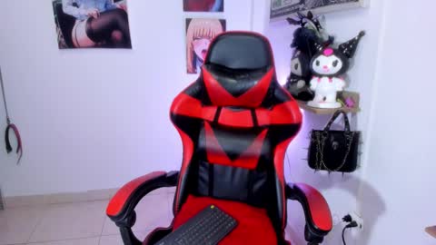 Catalina online show from September 2025 01:33:02 AM