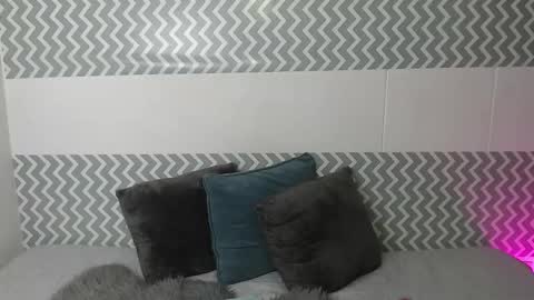 Snapshot of catalinahenao chatting on October 2025 02:46:02 AM cata online show from October 2025 02:46:02 AM