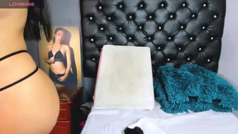 Catalina online show from October 2025 05:23:02 PM