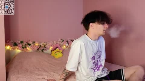 Snapshot of catchustoday chatting on October 2025 10:51:02 PM Stacy and Bob online show from October 2025 10:51:02 PM