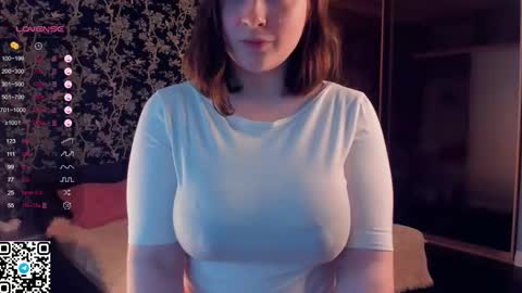 Kiki online show from September 2025 08:47:02 AM