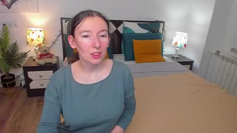 Catrin online show from February 2025 03:45:01 AM