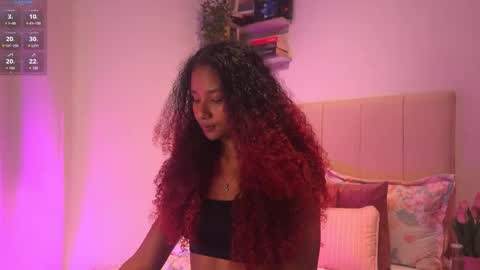 Snapshot of cattaleya_russ chatting on October 2025 02:09:02 AM catta 3 online show from October 2025 02:09:02 AM