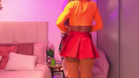 Snapshot of cattaleya_russ chatting on November 2025 04:15:02 AM catta 3 online show from November 2025 04:15:02 AM