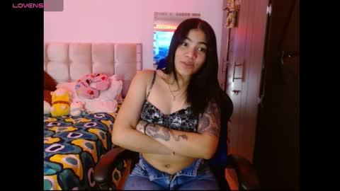 Caylinn online show from October 2025 04:45:01 AM