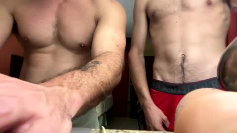 Snapshot of ccmanrivs120 chatting on December 2024 05:13:01 AM Rivs online show from December 2024 05:13:01 AM