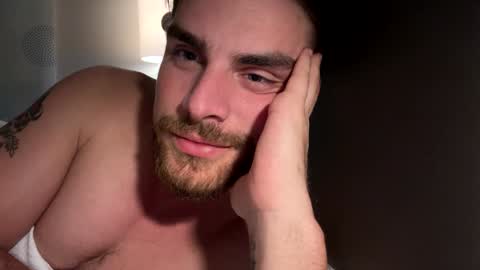 Snapshot of ccmanrivs120 chatting on January 2025 05:41:02 AM Rivs online show from January 2025 05:41:02 AM