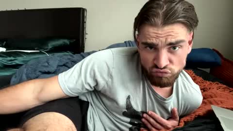 Snapshot of ccmanrivs120 chatting on January 2025 09:10:01 PM Rivs online show from January 2025 09:10:01 PM