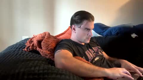 Snapshot of ccmanrivs120 chatting on February 2025 09:14:02 PM Rivs online show from February 2025 09:14:02 PM