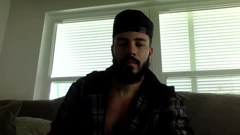 Snapshot of ccmanrivs120 chatting on September 2025 04:18:02 PM Rivs online show from September 2025 04:18:02 PM