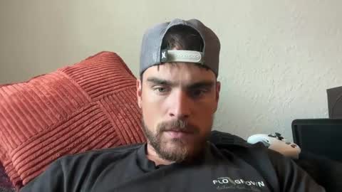 Snapshot of ccmanrivs120 chatting on September 2025 07:37:01 PM Rivs online show from September 2025 07:37:01 PM