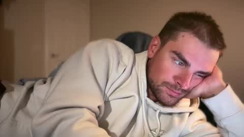 Snapshot of ccmanrivs120 chatting on October 2025 04:07:02 PM Rivs online show from October 2025 04:07:02 PM