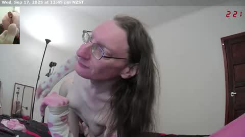 Snapshot of cdadalyn chatting on September 2025 12:45:02 AM Adalyn online show from September 2025 12:45:02 AM