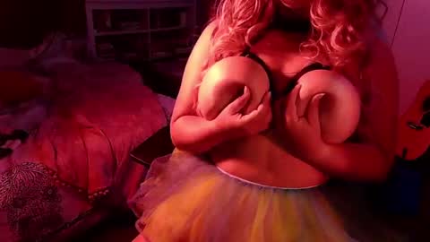 Snapshot of ceecee868652 chatting on September 2025 09:47:02 PM CeeCee online show from September 2025 09:47:02 PM