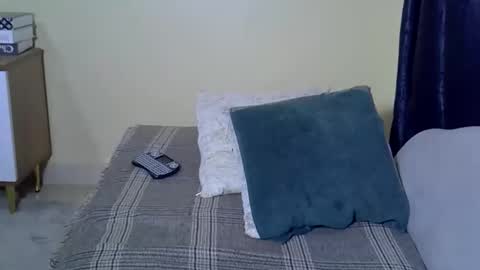 Snapshot of ceepretty chatting on October 2025 05:15:01 AM santana online show from October 2025 05:15:01 AM