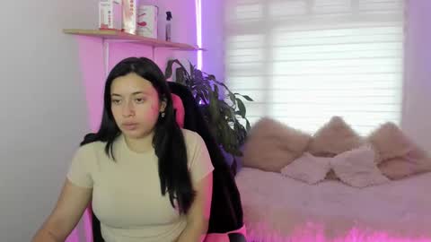 celeste_bonnet1 online show from October 2025 01:19:01 PM