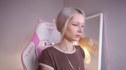 Celeste  online show from October 2025 08:28:01 PM