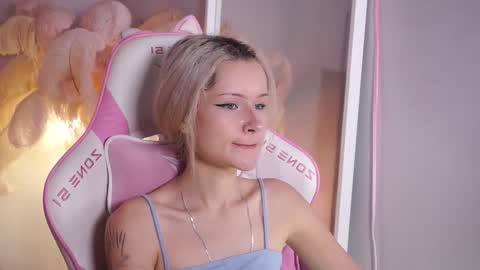 Celeste  online show from October 2025 08:53:02 PM