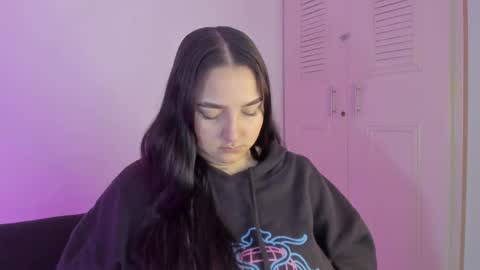 Snapshot of celeste_y_pipe chatting on October 2025 02:32:01 AM Celeste Y Pipe online show from October 2025 02:32:01 AM