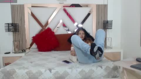 Snapshot of celesteanddylan chatting on February 2025 01:21:02 PM Celeste AND Dylan online show from February 2025 01:21:02 PM