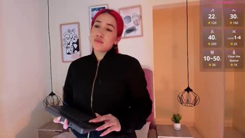 Snapshot of celestee15_ chatting on October 2025 11:23:02 AM Celeste online show from October 2025 11:23:02 AM