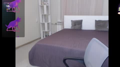 Snapshot of celine_faer1 chatting on December 2024 01:25:01 PM Celine online show from December 2024 01:25:01 PM