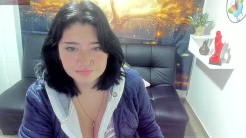 Cerecita  online show from December 2024 12:38:01 PM