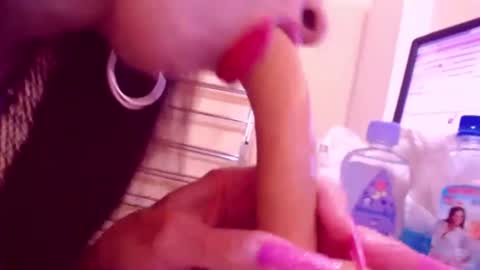 Cerise online show from January 2025 05:20:02 AM