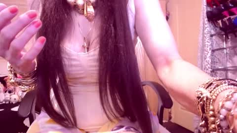 Cerise online show from September 2025 10:53:01 PM