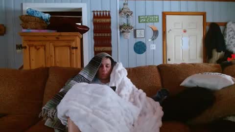 Snapshot of cguffey2284 chatting on January 2025 07:44:02 PM cguffey2284 online show from January 2025 07:44:02 PM