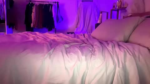 Kpapi online show from November 2025 11:38:02 PM