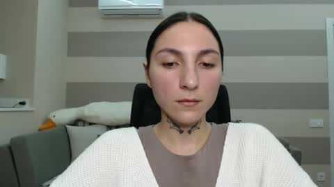 Snapshot of chabibiann chatting on December 2024 02:21:01 PM Kate online show from December 2024 02:21:01 PM