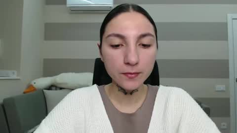 Snapshot of chabibiann chatting on December 2024 06:03:02 AM Kate online show from December 2024 06:03:02 AM