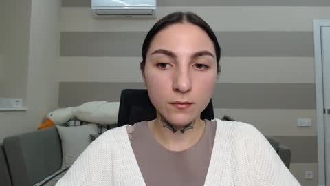 Snapshot of chabibiann chatting on January 2025 01:35:01 PM Kate online show from January 2025 01:35:01 PM