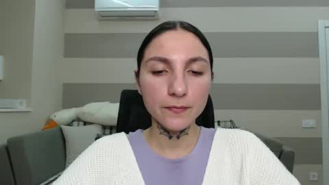 Snapshot of chabibiann chatting on January 2025 03:11:01 PM Kate online show from January 2025 03:11:01 PM