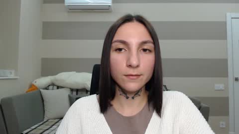 Snapshot of chabibiann chatting on January 2025 04:01:02 PM Kate online show from January 2025 04:01:02 PM