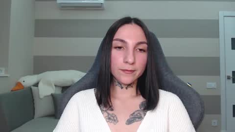 Snapshot of chabibiann chatting on February 2025 06:53:01 PM Kate online show from February 2025 06:53:01 PM