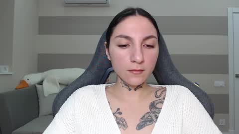 Snapshot of chabibiann chatting on February 2025 04:52:01 AM Kate online show from February 2025 04:52:01 AM