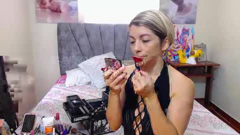 Snapshot of chanel_joliee chatting on October 2025 03:31:02 PM chanel online show from October 2025 03:31:02 PM