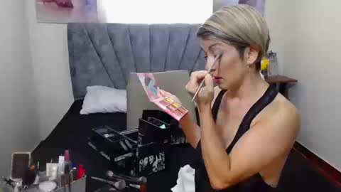 Snapshot of chanel_joliee chatting on October 2025 03:45:02 PM chanel online show from October 2025 03:45:02 PM