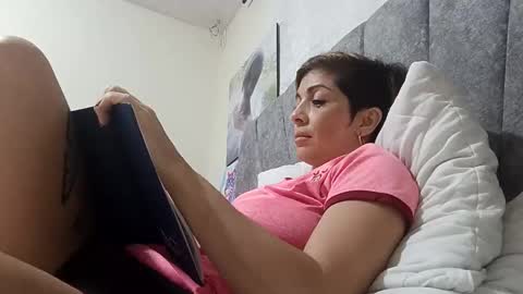 Snapshot of chanel_joliee chatting on October 2025 12:04:01 AM chanel online show from October 2025 12:04:01 AM