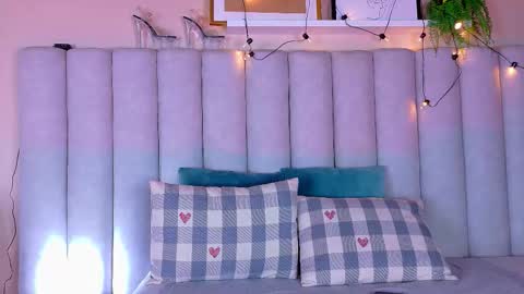 Snapshot of chaneladamss_ chatting on October 2025 03:16:01 AM C H A N E L online show from October 2025 03:16:01 AM