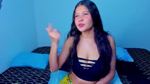 Snapshot of channel_420 chatting on November 2025 09:15:01 PM Channel online show from November 2025 09:15:01 PM