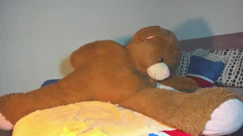 Snapshot of chantellebony chatting on October 2025 01:04:02 AM chantellebony online show from October 2025 01:04:02 AM