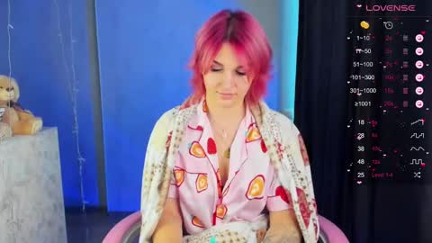 Suzanna Snow online show from January 2025 05:09:01 AM