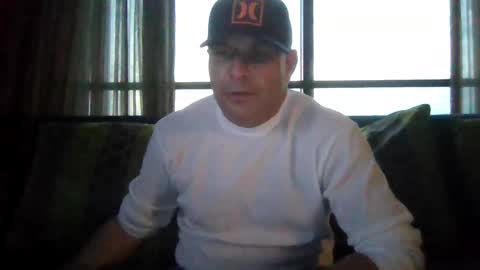 Snapshot of chargersrt22 chatting on September 2025 01:26:02 PM chargersrt22 online show from September 2025 01:26:02 PM